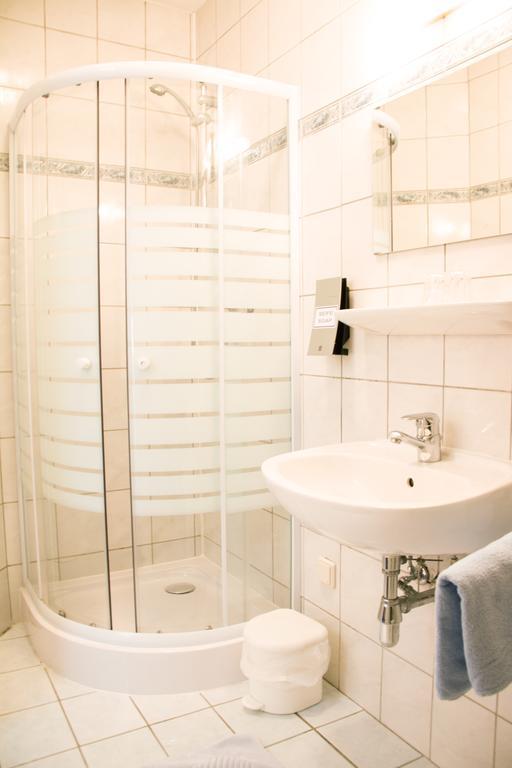 Hotel Alter Telegraf Graz Chambre photo