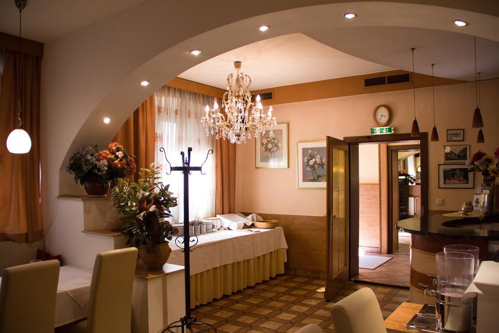 Hotel Alter Telegraf Graz Extérieur photo