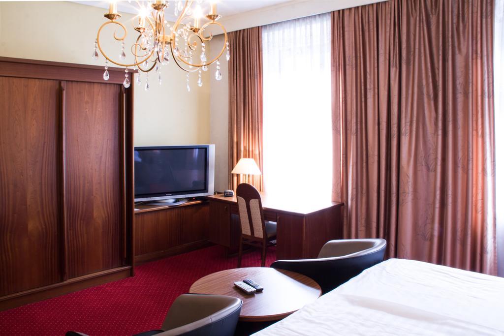Hotel Alter Telegraf Graz Extérieur photo